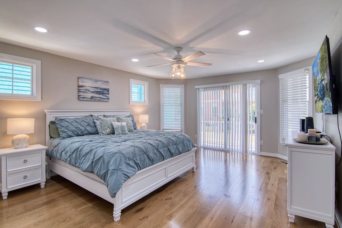 4 間睡房、熨斗/熨衫板、可攜式嬰兒床、免費 Wi-Fi