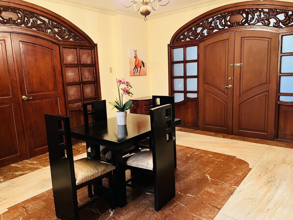 Standard Apartment, 1 Bedroom | Private kitchen