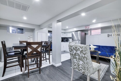 Spacious 4BR Newark Home – Free Parking + NYC