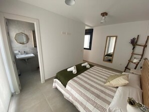 4 slaapkamers, wifi (toeslag), beddengoed