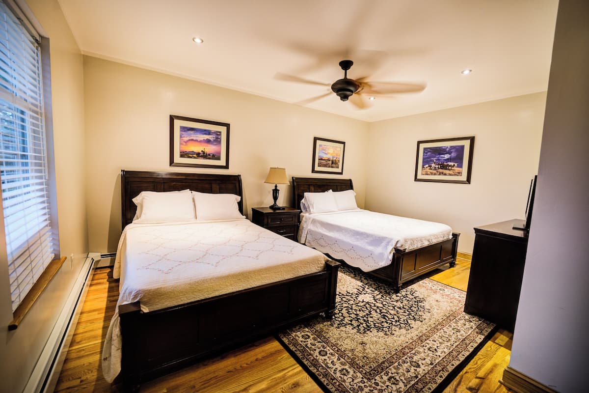 Deluxe Room, 2 Double Beds | 1 bedroom, individually decorated, individually furnished, free WiFi