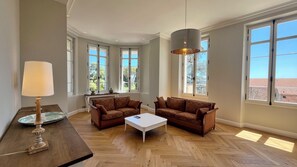 TV connectée, livres