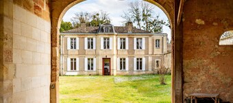 Sorbède - Charmante maison pour 10 personnes