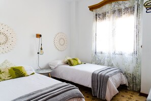 2 habitaciones, escritorio y insonorización 