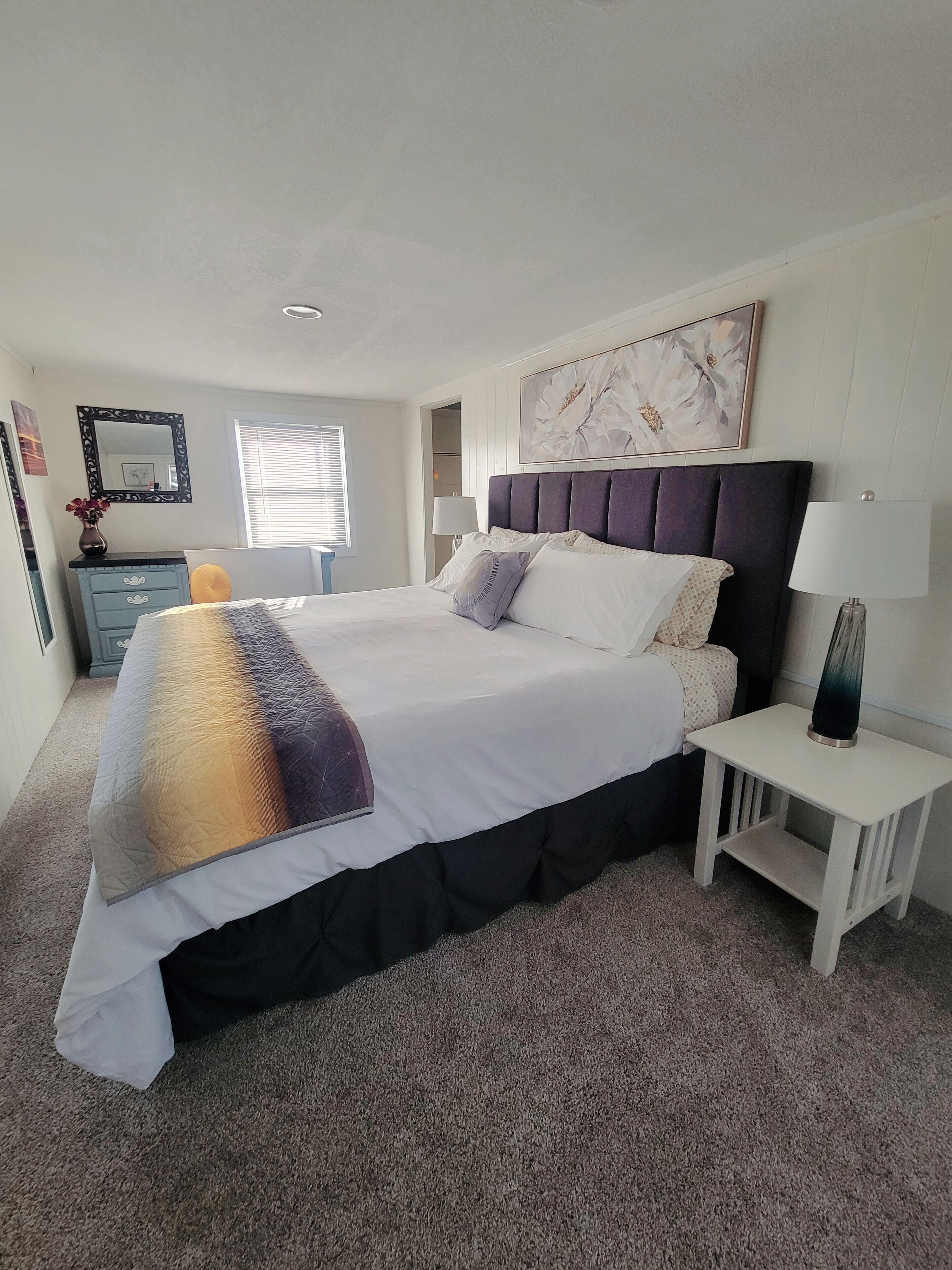 3 bedrooms, desk, iron/ironing board, free WiFi