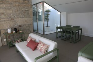 32-Zoll-LED-Fernseher mit Kabelempfang