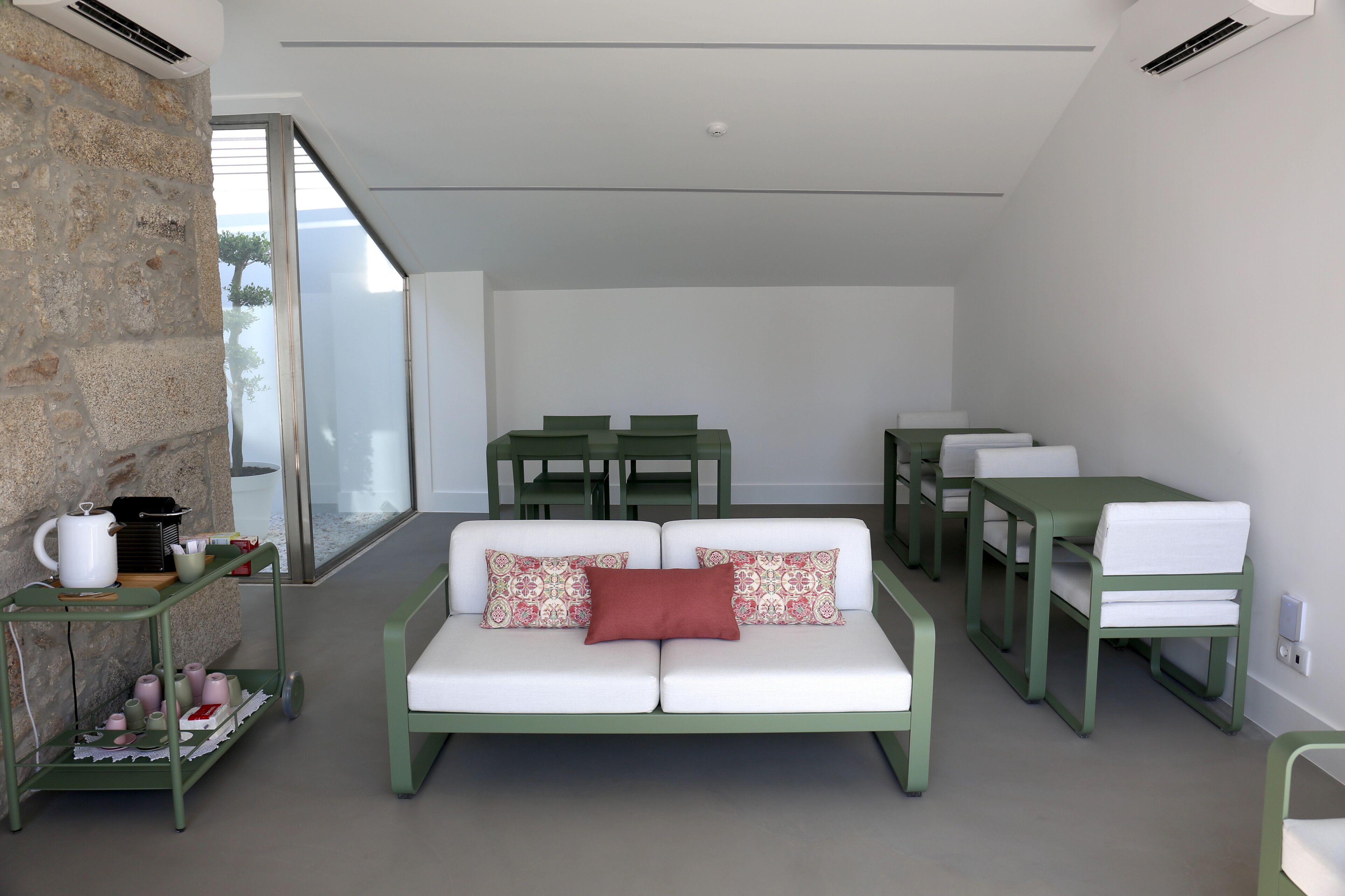 32-Zoll-LED-Fernseher mit Kabelempfang