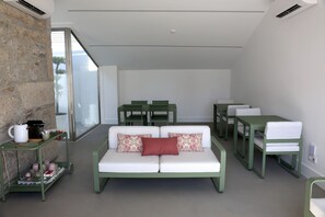 32-Zoll-LED-Fernseher mit Kabelempfang