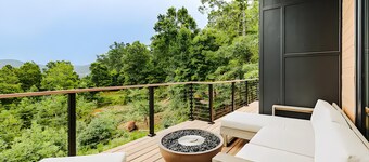 Mountain Mod with Pool & Hot Tub