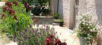 Gîte des Palmiers, à Ameugny - Taizé