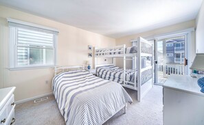 3 dormitorios, tabla de planchar con plancha, wifi gratis y ropa de cama