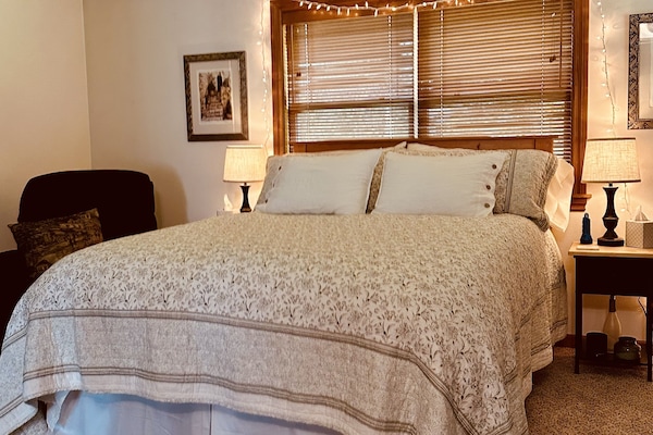 1 bedroom, iron/ironing board, WiFi, bed sheets