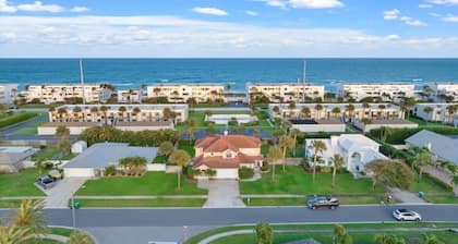 Beachy Places, Hot tub, Pool, Beach
