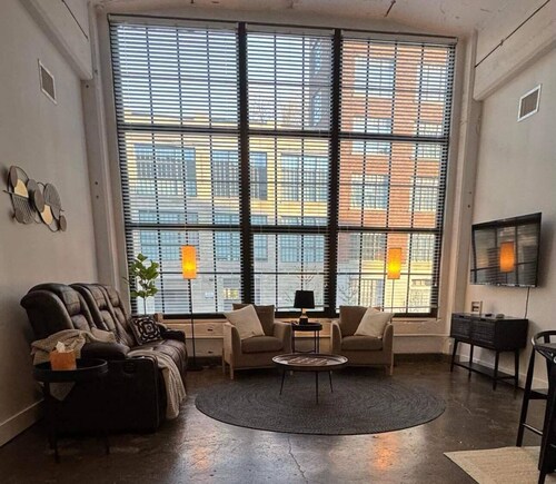 2-bedroom apartment just 9 minutes drive to Kings Island