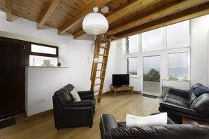 Fernseher, Kamin