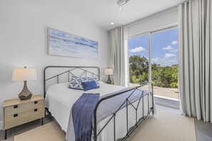 3 bedrooms, in-room safe, iron/ironing board, free WiFi