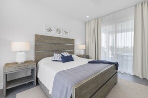 3 bedrooms, in-room safe, iron/ironing board, free WiFi - Caicos Breeze Villa:  New 3 Bed Luxury Villa, Modern Design, Energy Efficient  (Long Bay Hills)