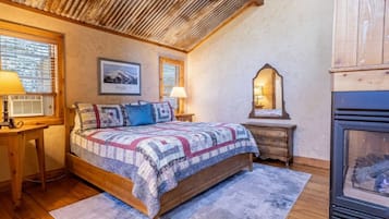 1 slaapkamer, een strijkplank/strijkijzer, wifi, beddengoed