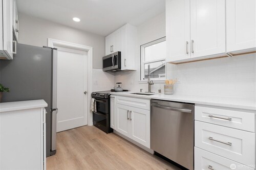 Cozy Sumner Home: Near Shops/Dining & Freeway Access, fully fenced, pet friendly