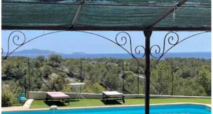 Villa vue mer à 180, Sans vis à vis , Piscine 11x4,50m, Animaux Acceptés,