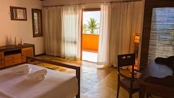 Vila exclusiva | 4 quartos, individualmente mobiliados, roupa de cama