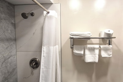 Exclusivo Inn by OYO Grand Prairie, TX