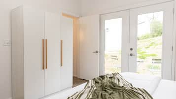 2 chambres, fer et planche à repasser, Wi-Fi, draps fournis