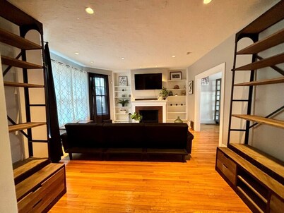 Charming West Village Townhouse, steps from shops and entertainment. 