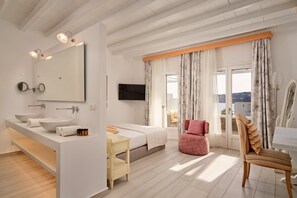 2 slaapkamers, een kluis op de kamer, een strijkplank/strijkijzer