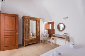 1 chambre, fer et planche Ă repasser, Wi-Fi gratuit, draps fournis