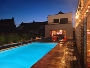 Piscine extérieure, piscine chauffée