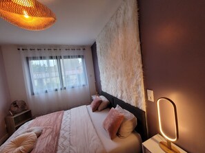 5 chambres, bureau, fer et planche à repasser, Wi-Fi