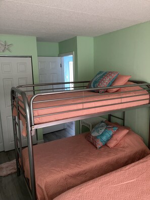 2 chambres, Wi-Fi, draps fournis