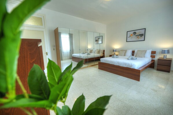 2 Schlafzimmer, Bügeleisen/Bügelbrett, kostenloses WLAN, Bettwäsche