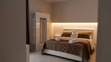 1 Schlafzimmer, BĂŒgeleisen/BĂŒgelbrett, WLAN, BettwĂ€sche