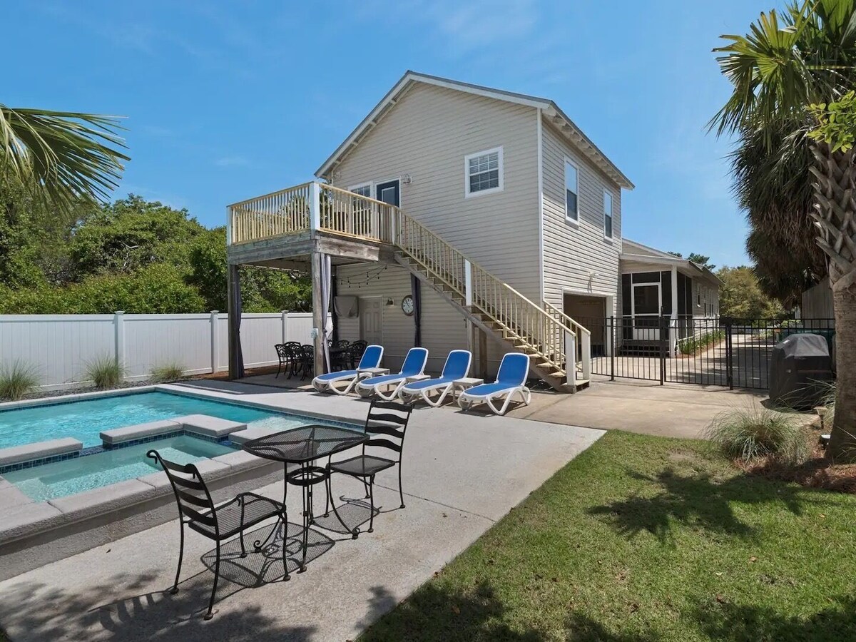 Photo 4 of Private Pool + Hot Tub - Block to Beach - Golf Cart - GameRoom - Carriage House