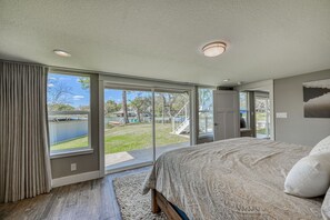 5 Schlafzimmer, Schreibtisch, Bügeleisen/Bügelbrett, kostenloses WLAN
