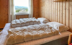 2 Schlafzimmer, Reisekinderbett, kostenloses WLAN