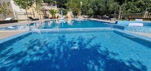 Piscina externa
