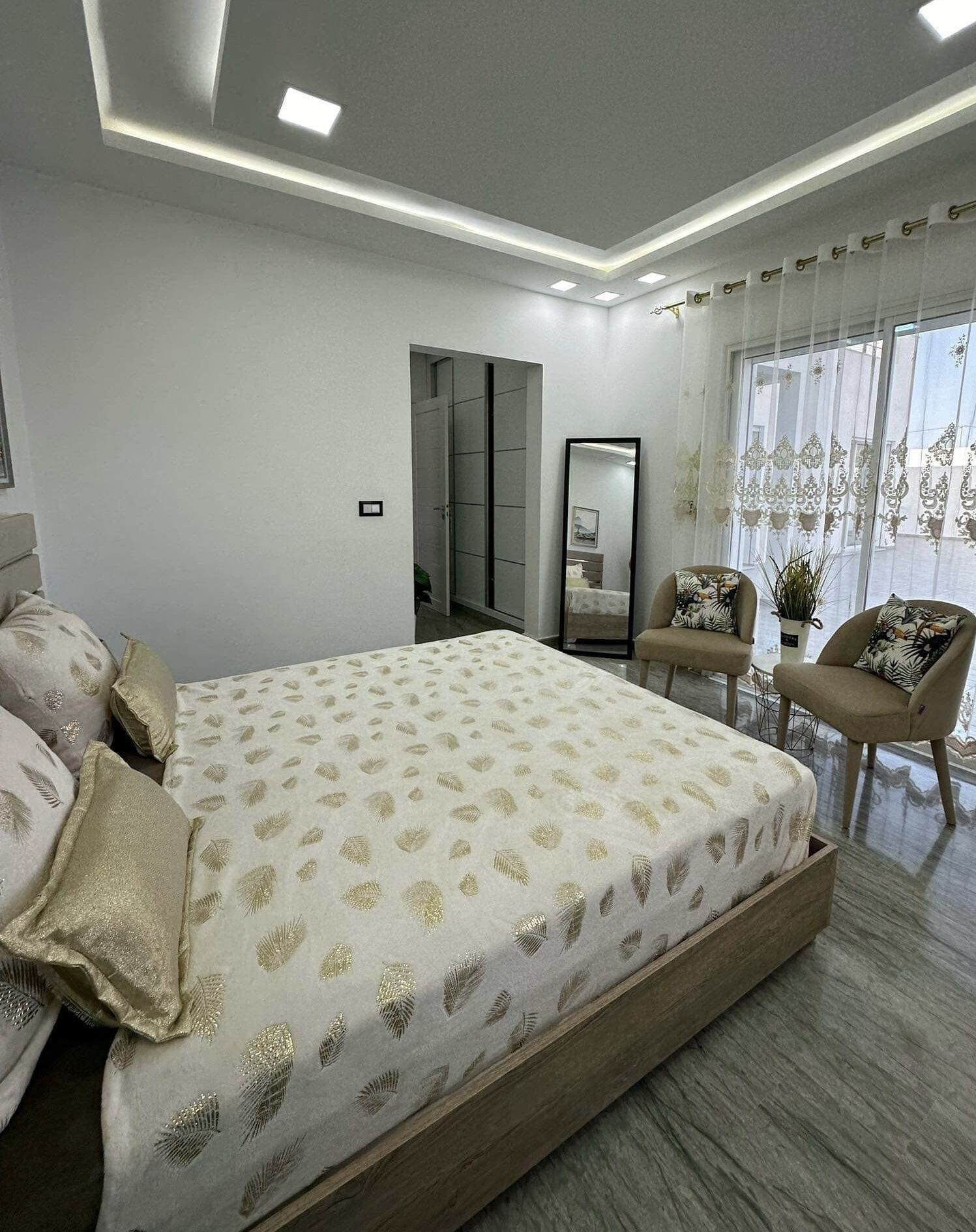 4 camere, Wi-Fi, lenzuola