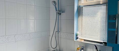 Haartrockner, Handtücher