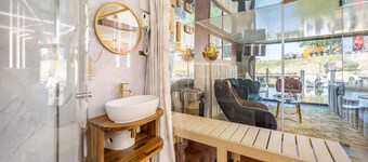 Awesome ship in Sagard with sauna