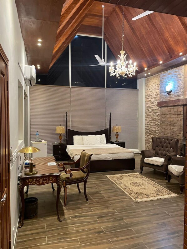 豪華雙人房 | 隔音、熨斗/熨衣板、免費無線上網