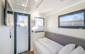 1 室のベッドルーム、WiFi (無料)