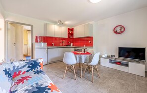 TV - Beautiful apartment in Pazin with WiFi (Pazin)