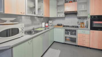 Kühlschrank, Herdplatte