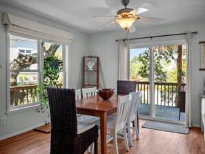 Dining - Secluded Home Nestled under Live Oaks. Beach Gear & Linens Included. (Surf City)