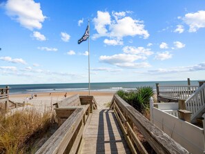 In StrandnÀhe