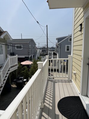 Property grounds - 5 minutes walk to the beach and 5 minutes walk to WAWA and minigolf (Lavallette)