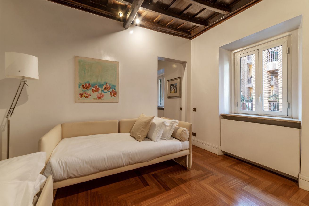 1 多间卧室、熨斗/熨衣板、WiFi、床单